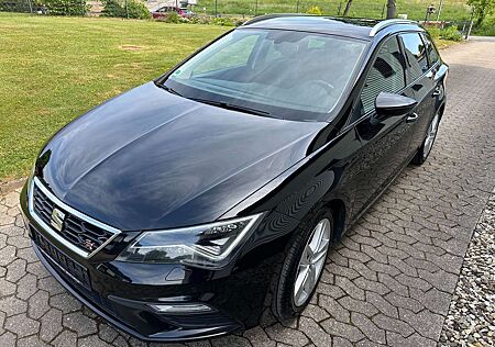 Seat Leon FR LED SW Soundsystem AHK DAB+ Kamera