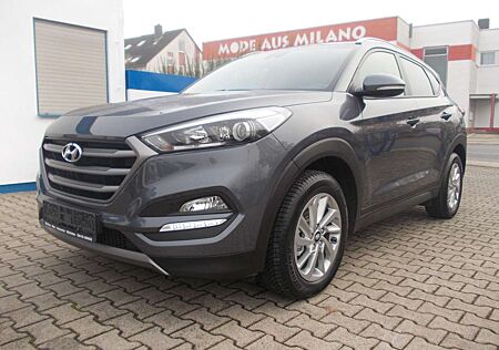 Hyundai Tucson Intro Edition 4WD, Automatik, NAVI, KAMERA, USB