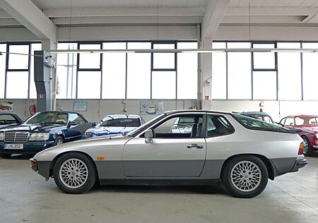 Porsche 924 turbo 1