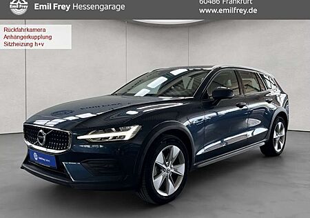Volvo V60 CC V60 Cross Country V60 Cross Country B5 AWD Aut Glasd Navi LED Kamera