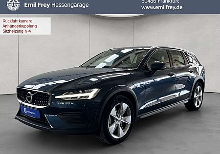 Volvo V60 CC V60 Cross Country V60 Cross Country B5 AWD Aut Glasd Navi LED Kamera