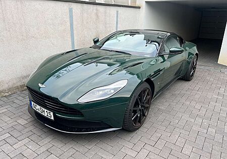 Aston Martin DB11 V12 Coupe - British Racing Green - 2. Hand