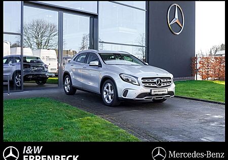 Mercedes-Benz GLA 180 Sport Utility Vehicle Ambiente Tempomat