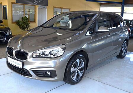 BMW 220 i Active Tourer AUTOMATIK / XENON / NAVI