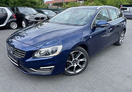 Volvo V60 D4 Ocean Race *MFL*DR-ASSYST*TEMPOMAT*SHZ*