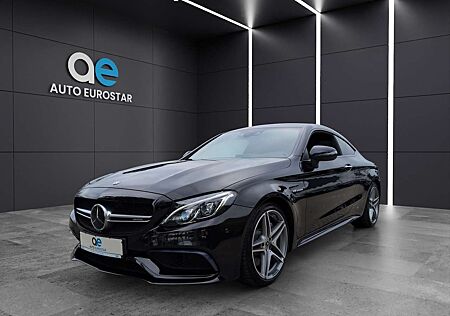 Mercedes-Benz C 63 AMG Coupe Night *PerformPaket*Pano*Distro*