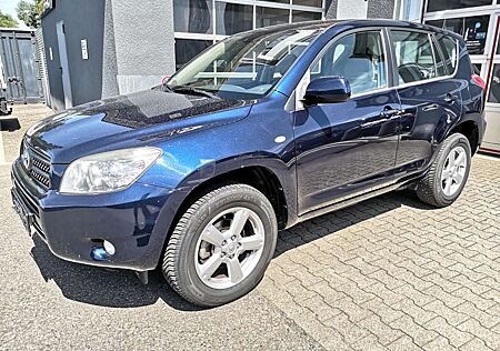 Toyota RAV 4 Executive 1.HAND Vollscheckheft ALU-Felgen