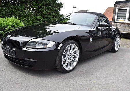 BMW Z4 Roadster 2.5si*SHZ*KLIMA*TÜV-N*ALU*LEDER*