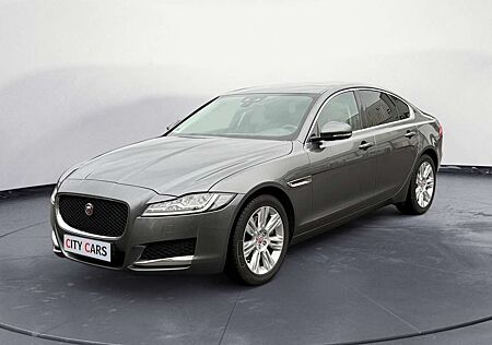 Jaguar XF Portfolio 3.0 V6 AWD Navi Kamera Xenon