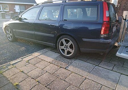 Volvo V70 D5 AWD Automatik Premium