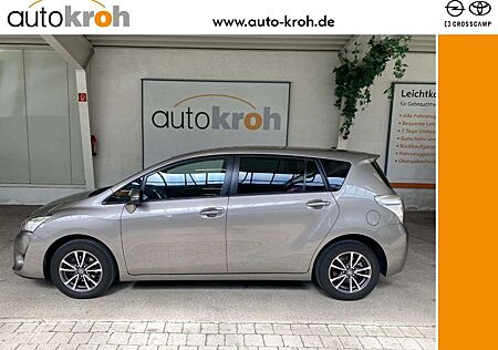 Toyota Verso SkyView Edition Panod. Sitzh. PDC