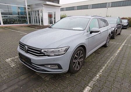 VW Passat Variant Volkswagen *R-Line*H&K*STHZG*PANO*AHK*LANE*