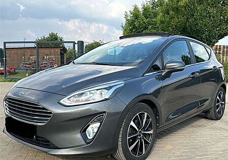 Ford Fiesta Titanium 1.0 *PANO*1.HAND*ZAHNRIEMEN NEU*