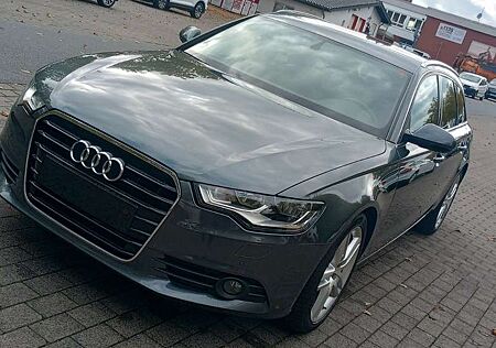 Audi A6 Avant S-Line 1.HD Navi 19Zoll Scheckheft
