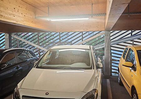 Mercedes-Benz B 180 (BlueEFFICIENCY) 7G-DCT