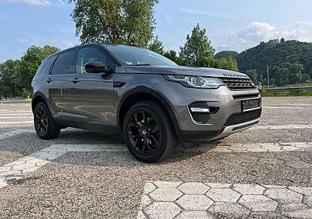Land Rover Discovery Sport HSE Luxury 8 x bereift