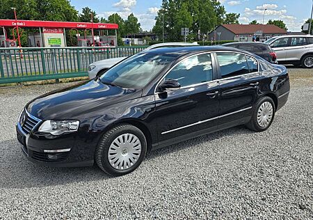VW Passat Volkswagen Lim. Highline TÜV NEU
