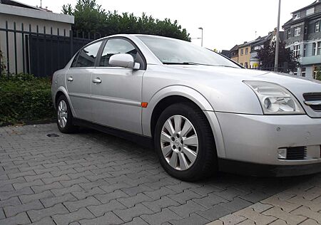Opel Vectra 2.2