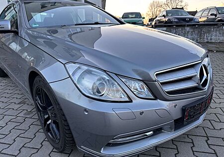 Mercedes-Benz E 250 1.8 CGI *BlueEfficiency *Avantgarde *Leder