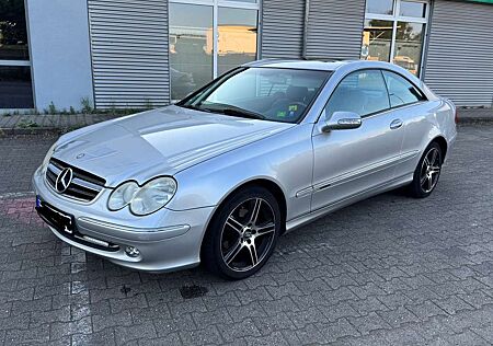 Mercedes-Benz CLK 200 Kompressor Elegance