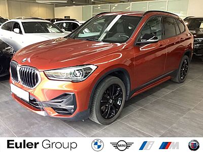BMW X1 sDrive20iA Sport Line 18''AHK LED Navi Parkass. Le