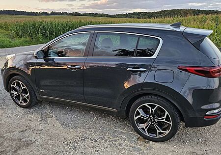 Kia Sportage 2.0 CRDI AWD Eco-Dynamics+ (48V M-H) Aut. GT LINE