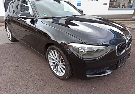 BMW 114i 114 1,6T Klima 17" ALU PDC SHZG CarPlay Bluetooth