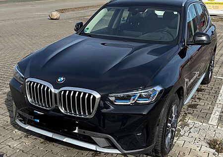 BMW X3 +xDrive20i+Aut.