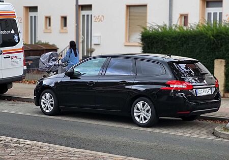 Peugeot 308 SW PureTech 130 Stop & Start Active