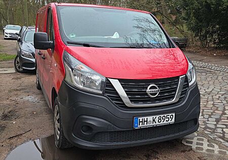 Nissan NV300 1.6 LKW Zulassung LKW Zulassung