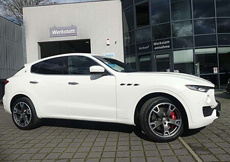 Maserati Levante 3.0 V6 Gran Sport ACC/20ZOLL/KAM/AIRSUS