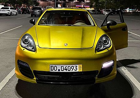 Porsche Panamera 4S PDK