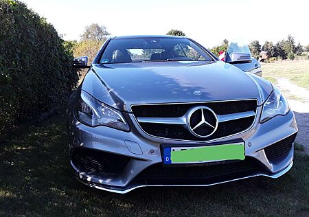 Mercedes-Benz E 200 Coupe 7G-TRONIC