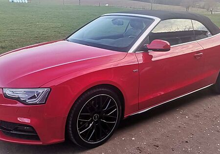 Audi A5 Cabrio 2.0 TDI DPF quattro s-line