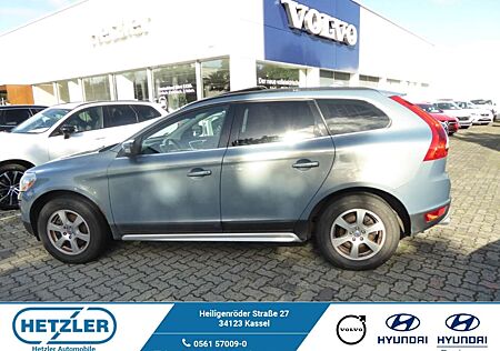 Volvo XC 60 XC60 Momentum AWD D5 DPF StandHZG El. Panodach AHK-abne