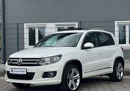 VW Tiguan Volkswagen /Navi/Panorama-Dac/ R-Line