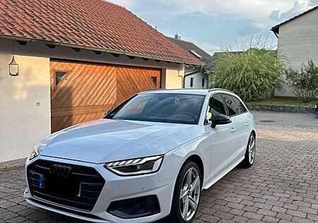 Audi A4 Avant 40 TFSI S tronic advanced