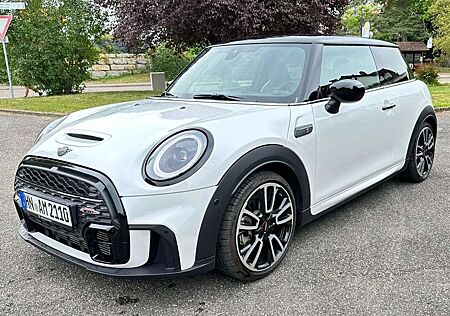 Mini Cooper S 3-TÜRER Aut. John Works Trim