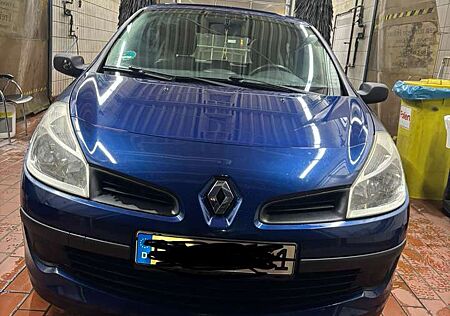 Renault Clio 1.2 16V Authentique