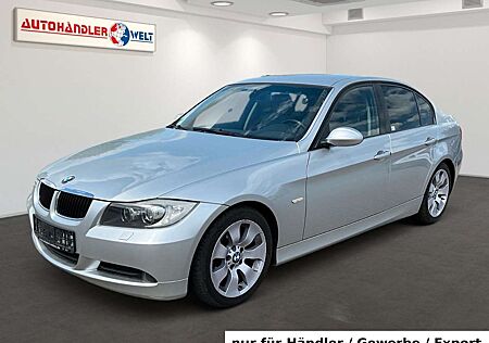 BMW 320i 320 Lim. T-Leder Xenon Dual-AAC SHz PDC