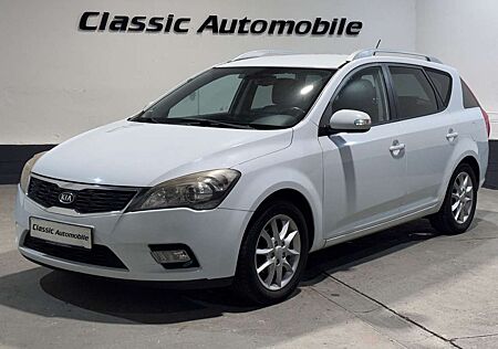 Kia Cee'd Ceed / 1.6 CRDi *R.Kamera*Navi*AHK*