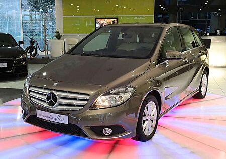 Mercedes-Benz B 200 Klasse *LEDER*ALU*SHZ*PDC*NAVI*PANO*