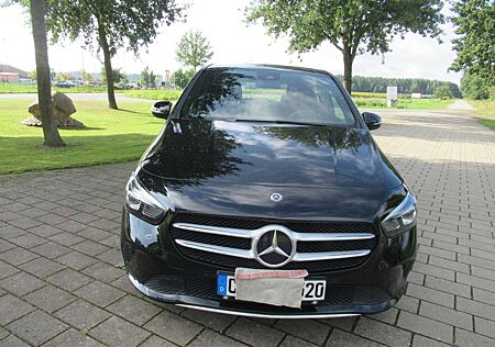 Mercedes-Benz B 180 d 7G-DCT Progressive