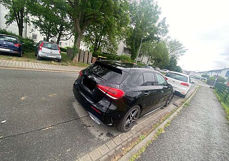 Mercedes-Benz A 180 7G-DCT AMG Line Optik