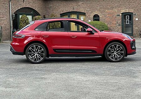 Porsche Macan T BOSE*PANORAMA*KAMERA*RELING*21 RS SPYDER