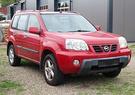 Nissan X-Trail 4x4 Automatik*S.Heft*Klima*AHK*Pano*