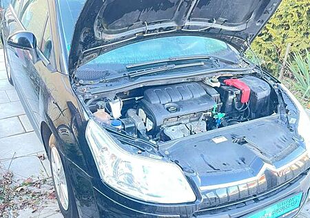 Citroën C4 Citroen Coupe 1.4 16V-Euro.4-Grün
