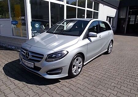 Mercedes-Benz B 180 7G-DCT Urban