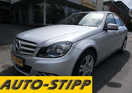 Mercedes-Benz C 200 CGI Avantgarde TEMPOMAT SITZH BLUET PDC
