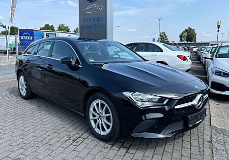 Mercedes-Benz CLA 180 SB Business+Smartphone+Park Assistent